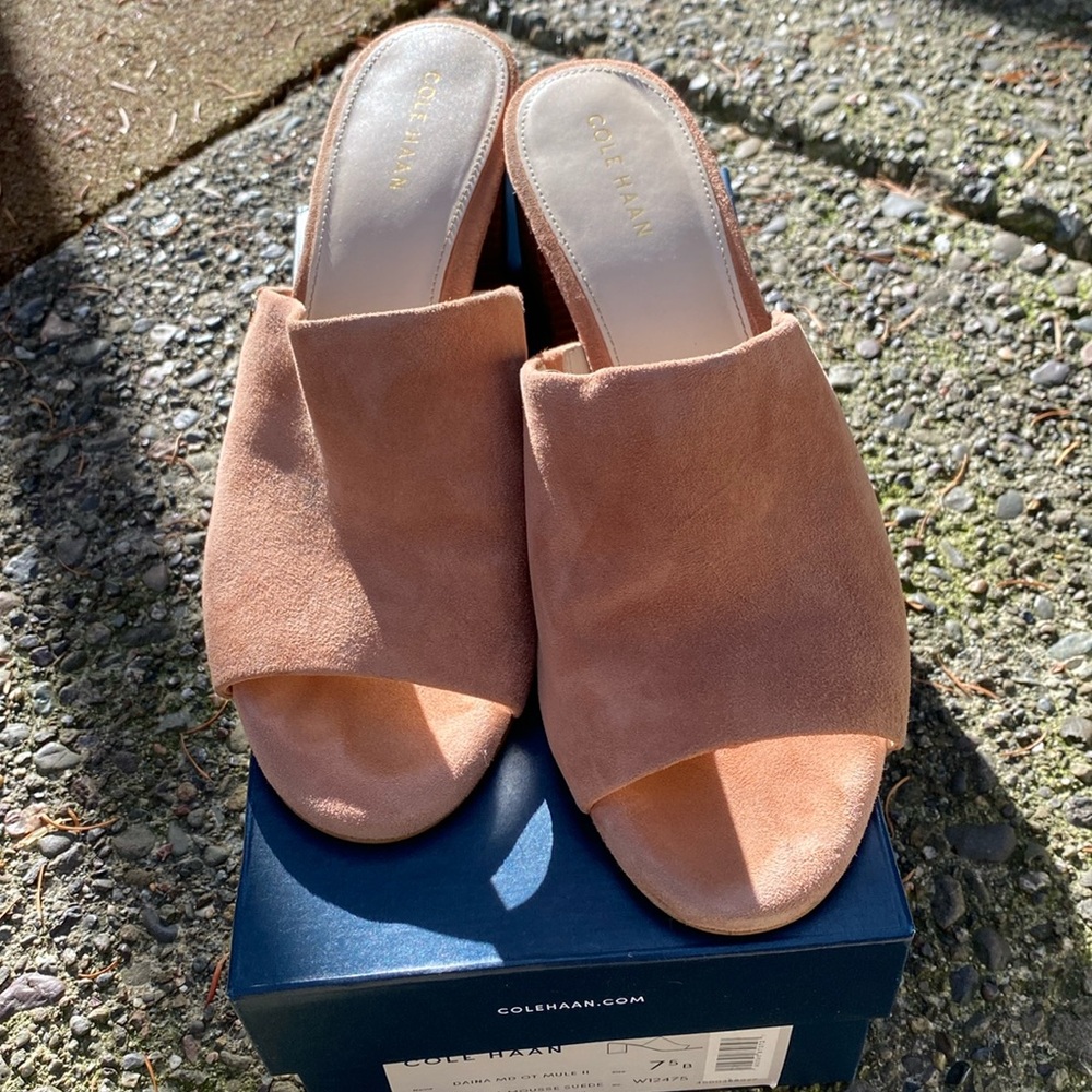 Cole haan mules size 7.5